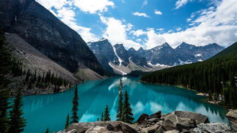 Desktop Backgrounds & Wallpapers .